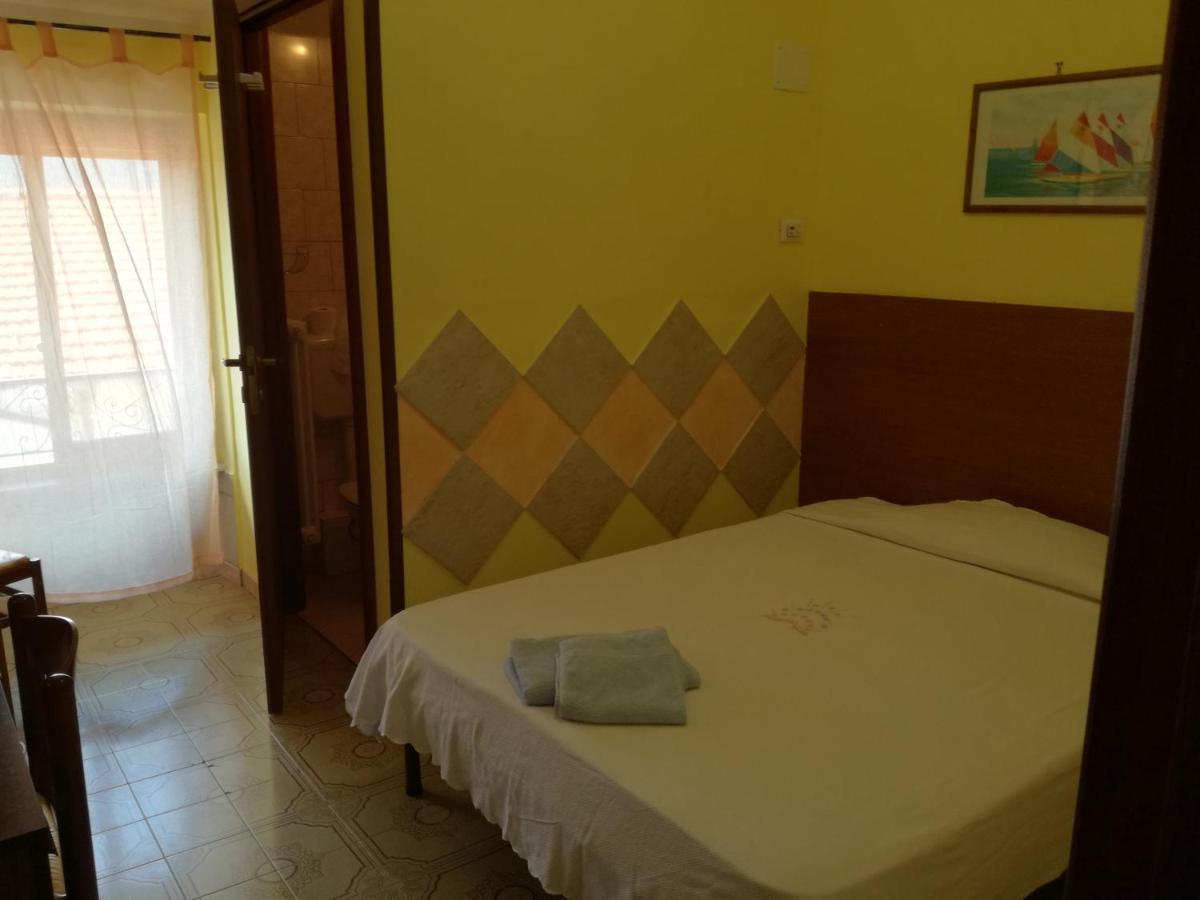 Albergo Al Castello Миллезимо Экстерьер фото